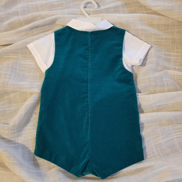 Vintage Green Velvet Baby Romper with White Shirt 24 Month- 1T - Picture 8 of 12